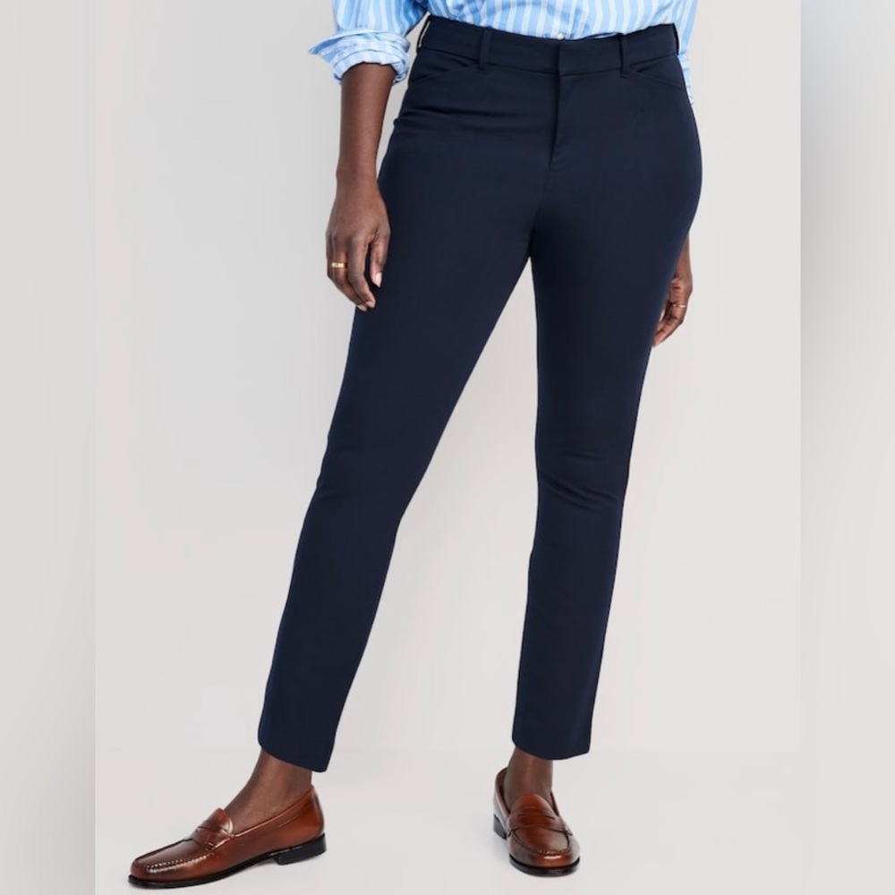 Old Navy Pixie Ankle Pants
